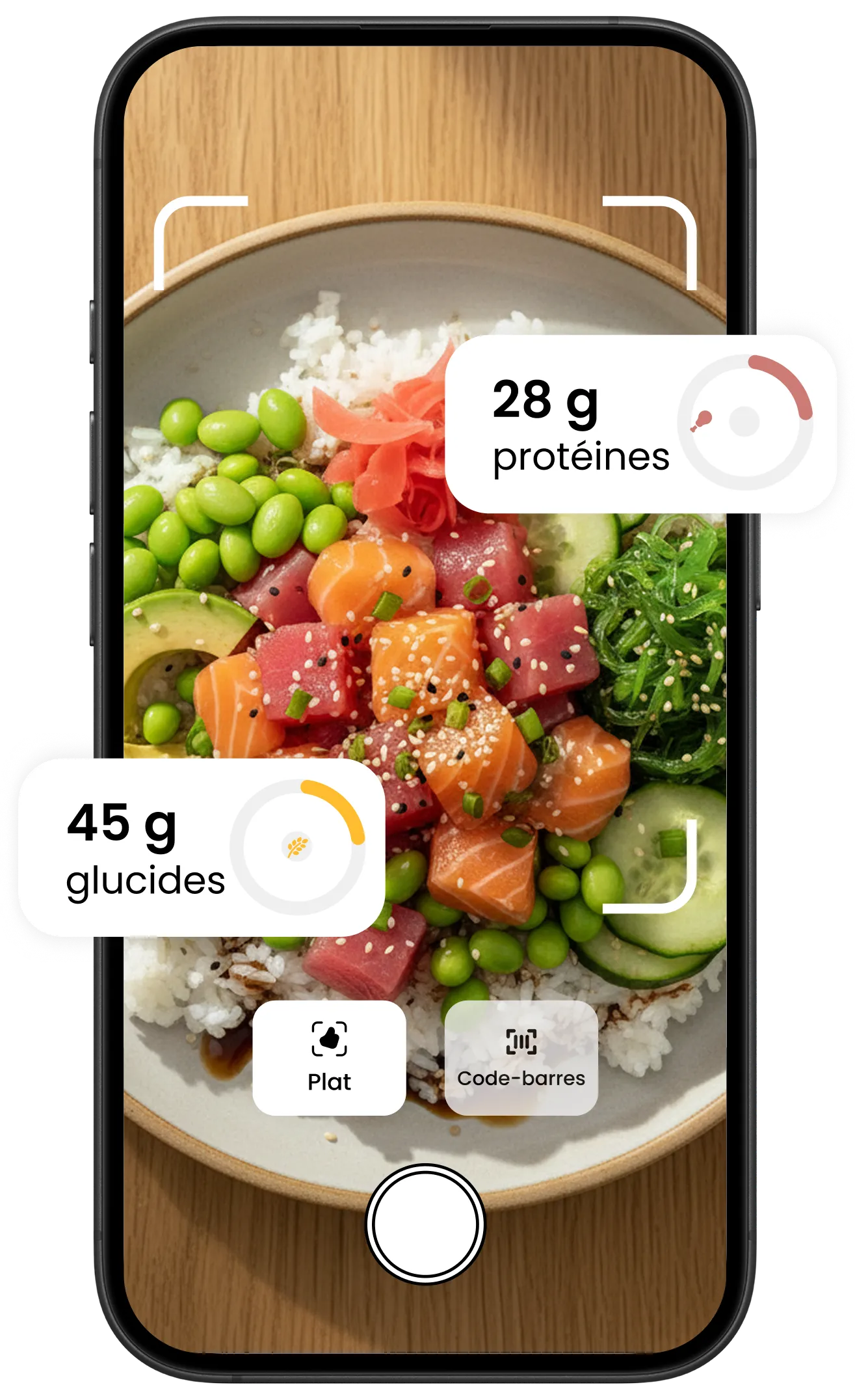 L’écran de prise de vue, cadré sur un poké bowl, avec les protéines et les glucides estimés en direct.